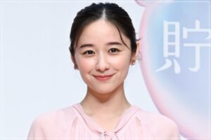 堀田真由